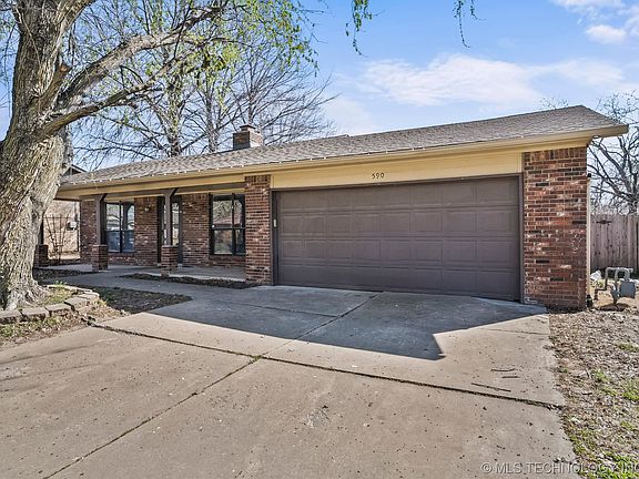 3rd image of 590 E 133rd Pl