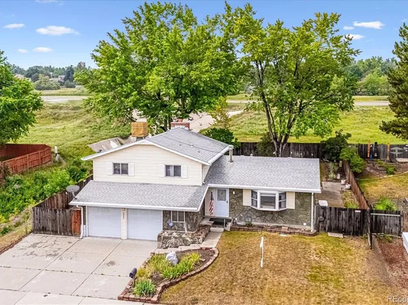 9984 W Maryland Drive, Lakewood, CO 80232