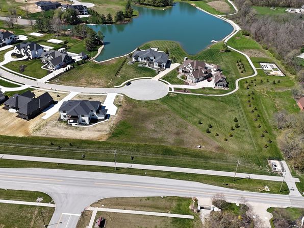 4079 Pitscottie Ct, Bargersville, IN 46106