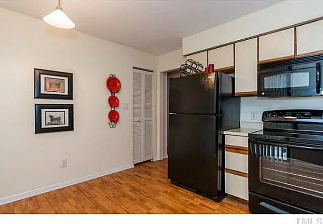 120 Berry Patch Ln — Photo 11
