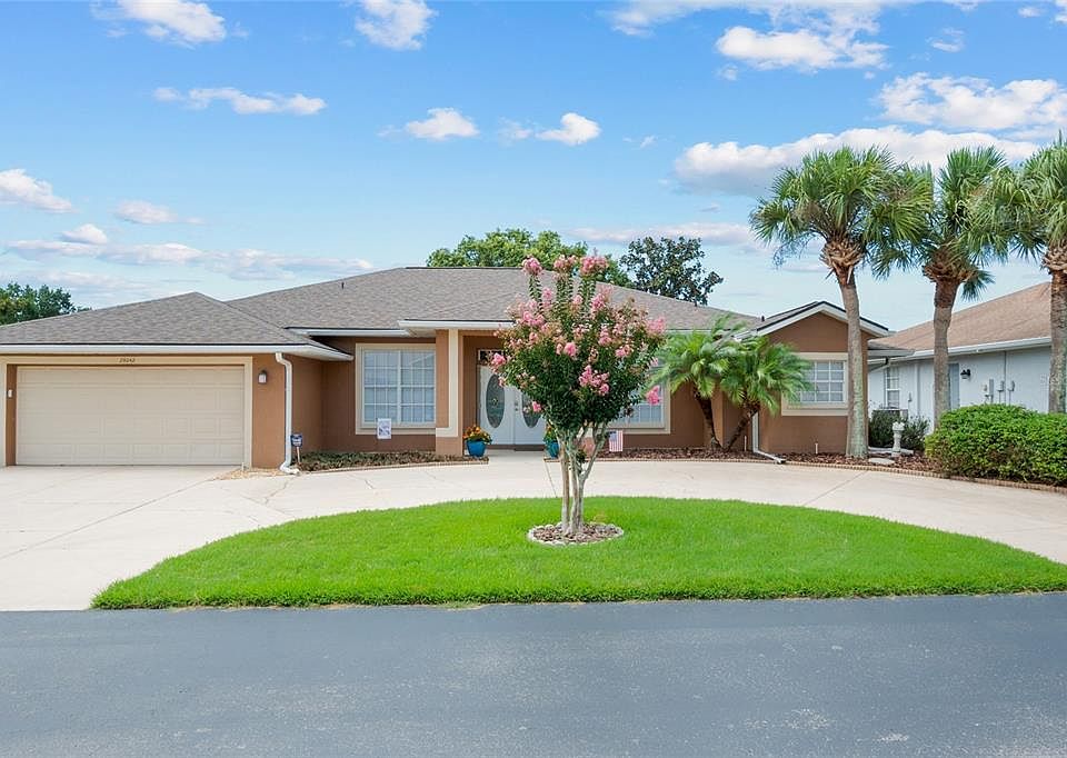 1st image of 29242 Caddyshack Ln