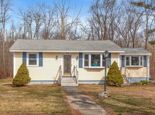 46 Pike St, Salisbury, MA 01952
