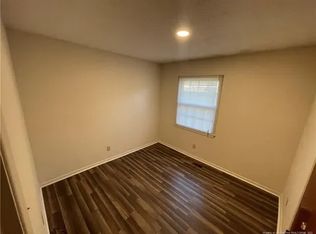 618 Goodyear Dr, Spring Lake, NC 28390