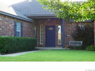 11711 S Holley Ct, Jenks, OK 74037