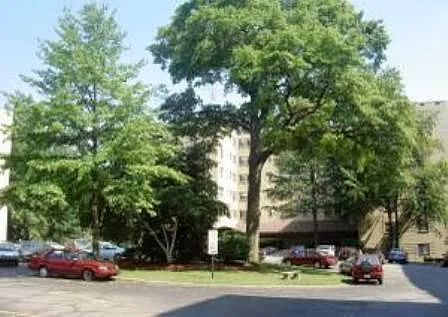 Front Circle