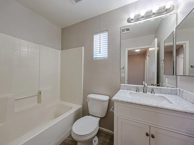 2648 S 84th Gln — Photo 32