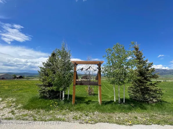73 Etna Forest Rd, Etna, WY 83118