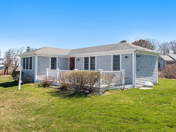 4th image of 280 Harbor Point Rd Unit 280