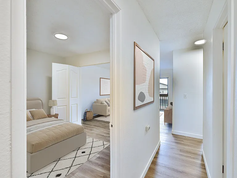 303 E 2nd St #5 — Photo 6
