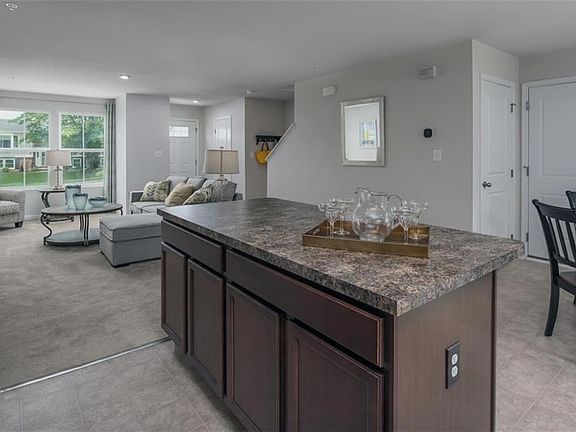 3rd image of 2808 Pointe Harbor Dr