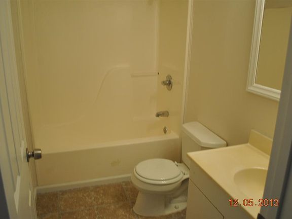 5th image of 144 Humphrey Blvd