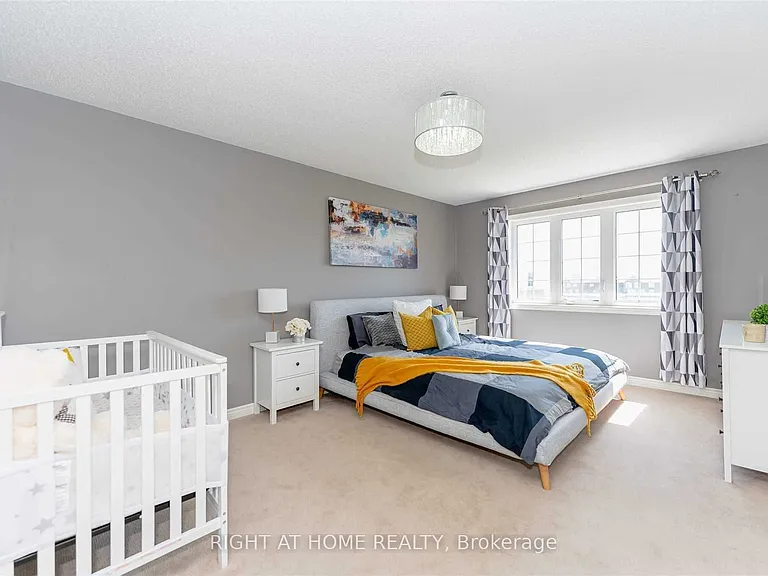 41 Dufay Rd — Photo 15