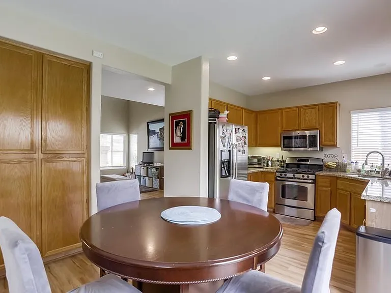 10019 Kika Ct — Photo 24