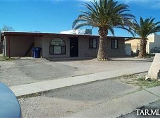 2952 S Enchanted Hills Dr, Tucson, AZ 85713