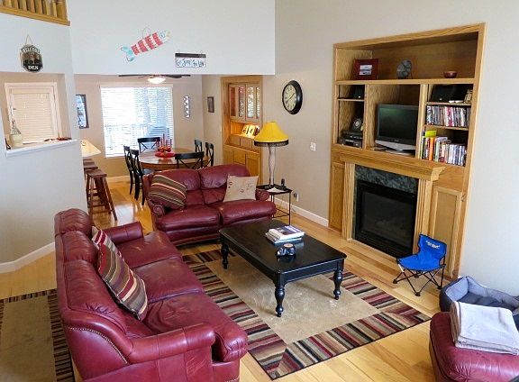 2nd image of 710 Clifford Dr