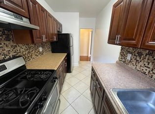 30-05 Broadway #22, Astoria, NY 11106