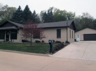 203 Elm St, Cedar Point, IL 61348