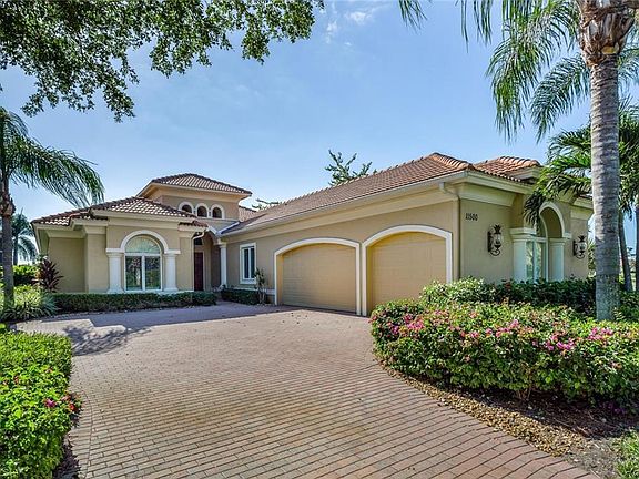 4th image of 11500 Amalfi Way