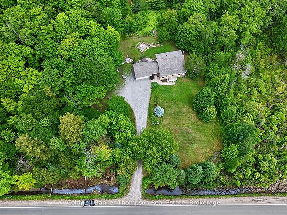 3rd image of 1864 Brunel Rd
