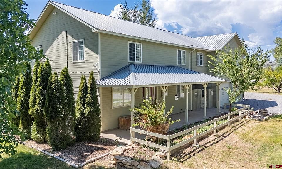 1st image of 59400 Lupine Court