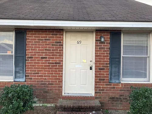 140 Lanier Dr Photo 1