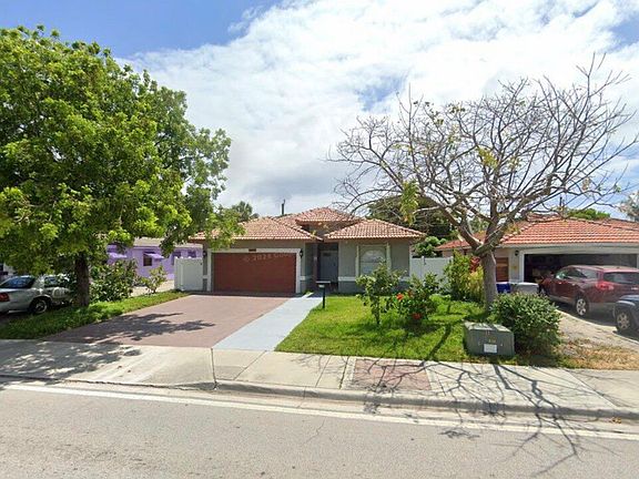 2nd image of 620 NW 6th Ave