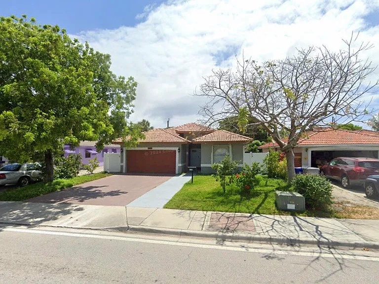 620 NW 6th Ave — Photo 2