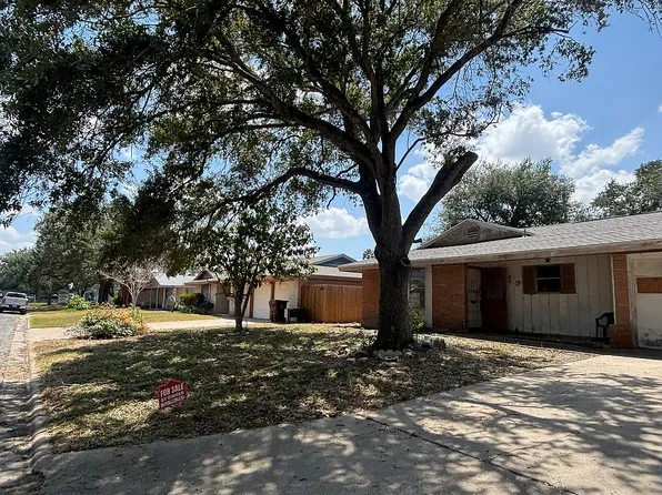 919 W Avenue I, Kingsville, TX 78363