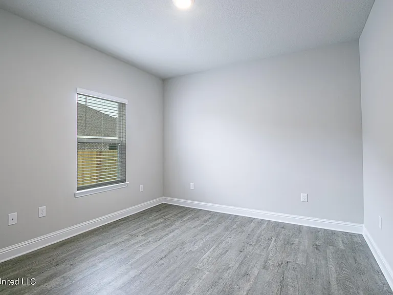 5209 Fairbury Way — Photo 14