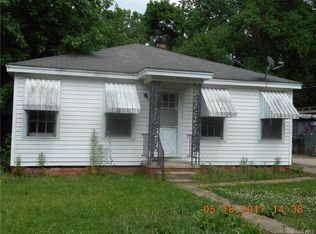 909 2nd St SE, Springhill, LA 71075