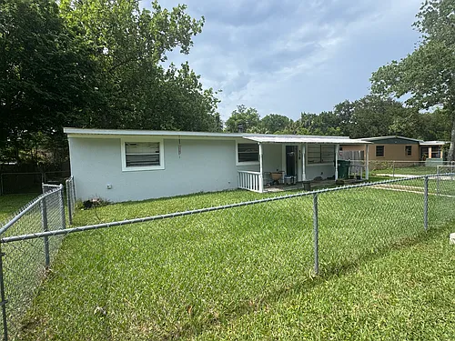 518 3rd St Photo 1