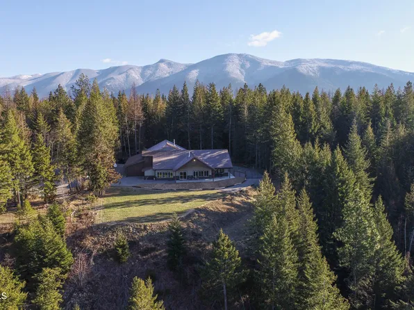 111 Majestic Ln, Bonners Ferry, ID 83805