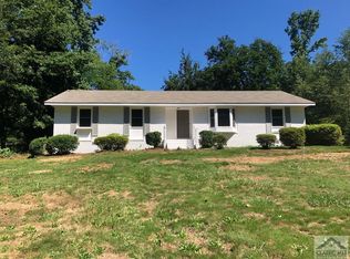 135 Merlin Dr, Athens, GA 30606