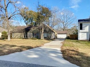 1502 Chestnut Ridge Rd, Humble, TX 77339