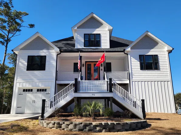 950 Crow Hill Road, Beaufort, NC 28516