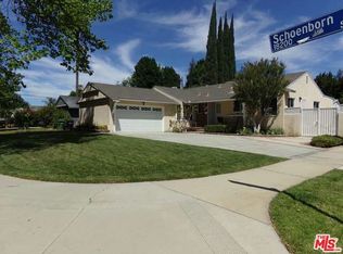 18201 Schoenborn St, Northridge, CA 91325