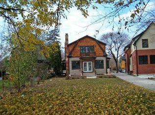 79 N Cowley Rd, Riverside, IL 60546