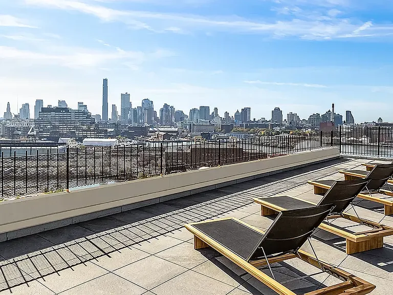 475 Kent Ave #203 — Photo 11