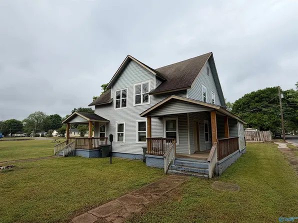 3700/3702 Alpine St SW, Huntsville, AL 35805