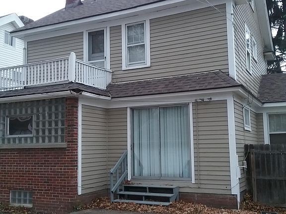 2nd image of 835 Caledonia Ave