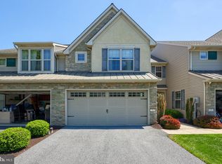 9 Rebecca Dr, Denver, PA 17517