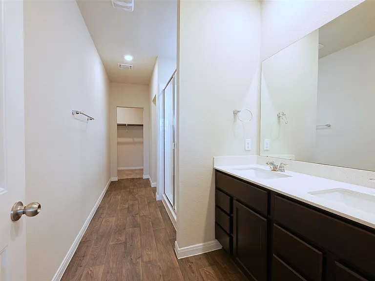 14008 Levy Ln — Photo 6
