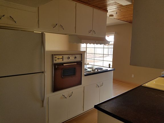 2nd image of 2514 N 86th St