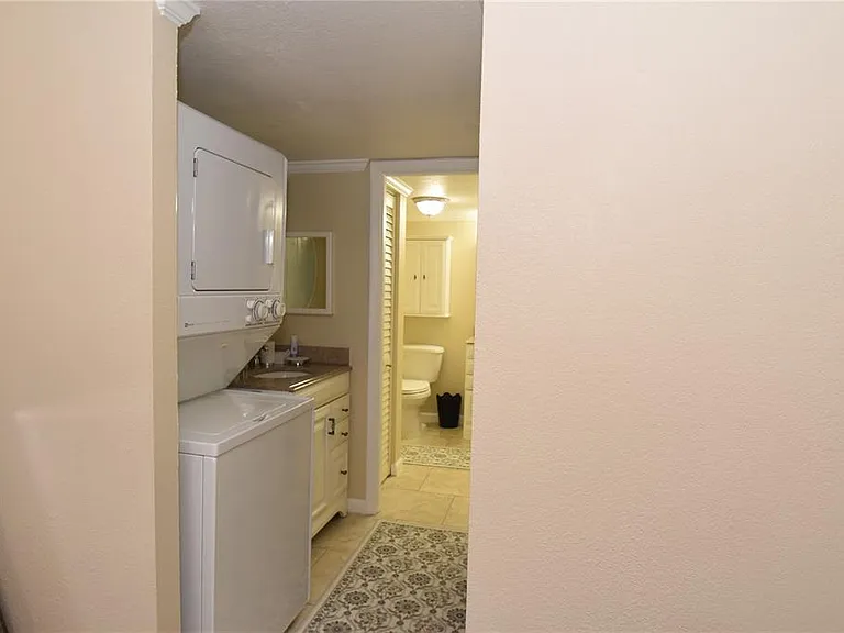 3700 S Osprey Ave #315 — Photo 13
