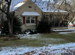 16 Riverview St, South Glens Falls, NY 12803