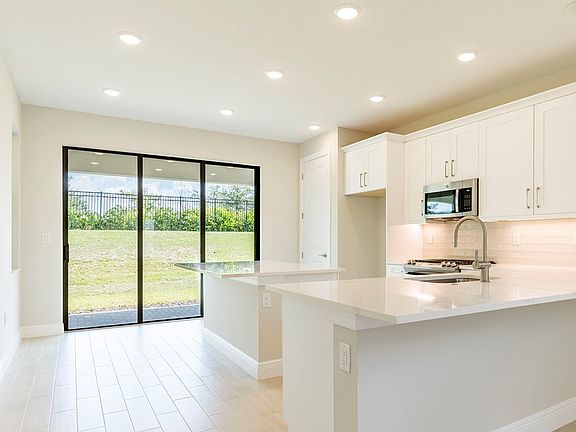 Summerland Model Kitchen