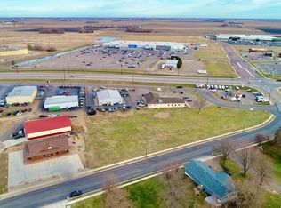 1341 Canoga Park Dr, Marshall, MN 56258