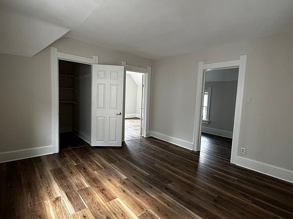5th image of 1628A E Belleview Pl #A