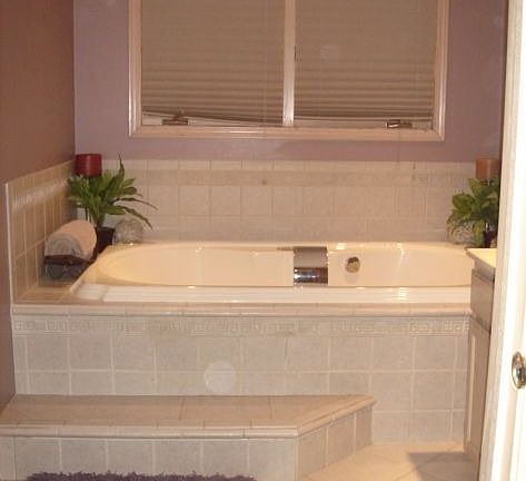 Jacuzzi Tub