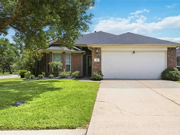 398 Henry St, Alvin, TX 77511